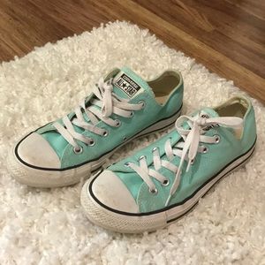 Converse Lowtops